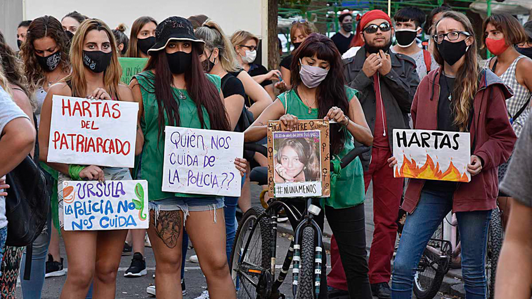 Argentina: 50 Femicidios En Un Mes Y Medio – AFM